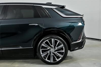 2024 Cadillac LYRIQ Luxury 3   - Photo 9 - Joliet, IL 60435