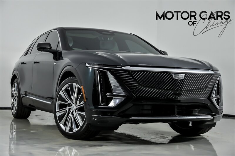 Emerald Lake Metallic 2024 Cadillac LYRIQ Luxury 3 AWD SUV / Crossover All-Wheel Drive Automatic