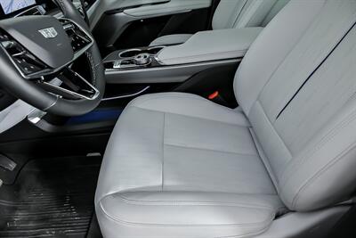 2024 Cadillac LYRIQ Luxury 3   - Photo 22 - Joliet, IL 60435