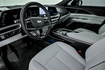 2024 Cadillac LYRIQ Luxury 3   - Photo 21 - Joliet, IL 60435