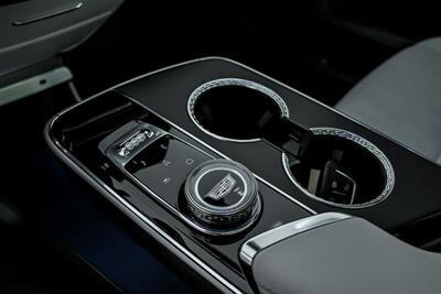 2024 Cadillac LYRIQ Luxury 3   - Photo 34 - Joliet, IL 60435