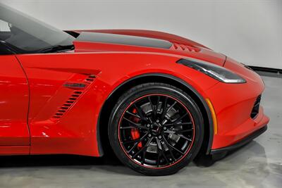 2016 Chevrolet Corvette Z06   - Photo 15 - Joliet, IL 60435