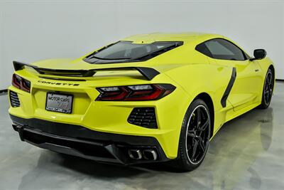 2021 Chevrolet Corvette Stingray 2LT   - Photo 12 - Joliet, IL 60435