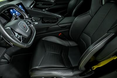 2021 Chevrolet Corvette Stingray 2LT   - Photo 23 - Joliet, IL 60435