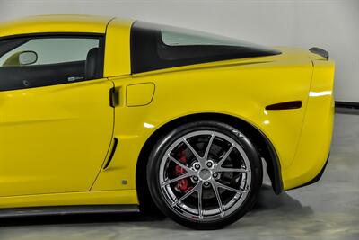 2006 Chevrolet Corvette Z06   - Photo 9 - Joliet, IL 60435
