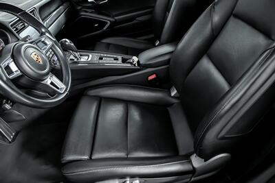 2017 Porsche 911 Turbo   - Photo 24 - Joliet, IL 60435