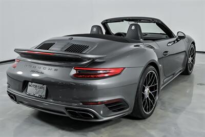 2017 Porsche 911 Turbo   - Photo 12 - Joliet, IL 60435