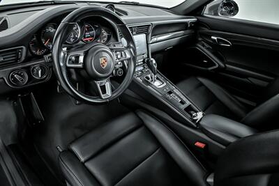 2017 Porsche 911 Turbo   - Photo 23 - Joliet, IL 60435