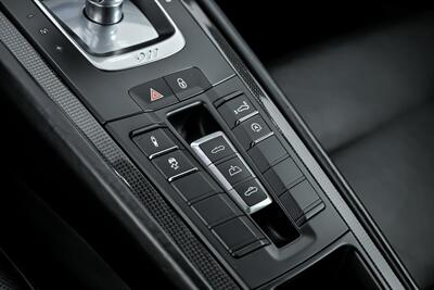 2017 Porsche 911 Turbo   - Photo 42 - Joliet, IL 60435