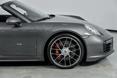 2017 Porsche 911 Turbo   - Photo 15 - Joliet, IL 60435