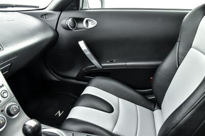 2003 Nissan 350Z   - Photo 31 - Joliet, IL 60435
