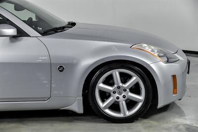 2003 Nissan 350Z   - Photo 15 - Joliet, IL 60435