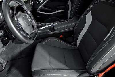 2023 Chevrolet Camaro LT1   - Photo 21 - Joliet, IL 60435
