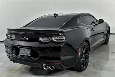 2023 Chevrolet Camaro LT1   - Photo 12 - Joliet, IL 60435