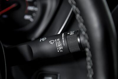 2023 Chevrolet Camaro LT1   - Photo 29 - Joliet, IL 60435