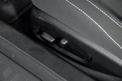 2023 Chevrolet Camaro LT1   - Photo 25 - Joliet, IL 60435