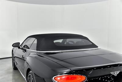 2020 Bentley Continental GTC V8   - Photo 20 - Joliet, IL 60435