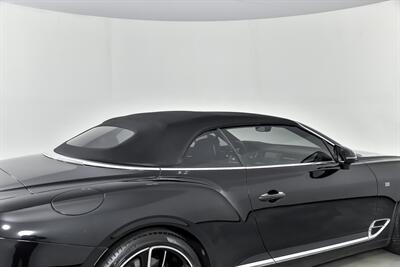 2020 Bentley Continental GTC V8   - Photo 18 - Joliet, IL 60435