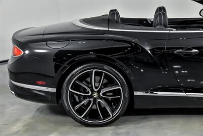 2020 Bentley Continental GTC V8   - Photo 13 - Joliet, IL 60435