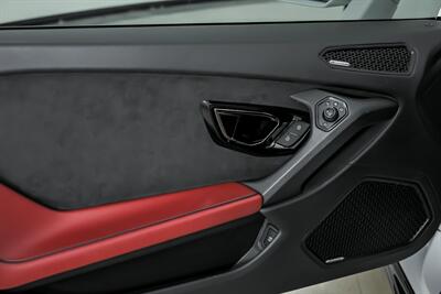 2020 Lamborghini Huracan EVO   - Photo 19 - Joliet, IL 60435