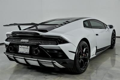 2020 Lamborghini Huracan EVO   - Photo 12 - Joliet, IL 60435