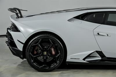 2020 Lamborghini Huracan EVO   - Photo 13 - Joliet, IL 60435