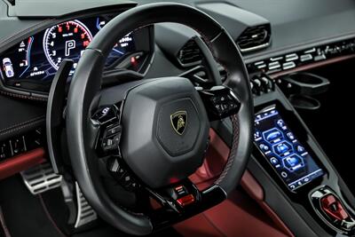 2020 Lamborghini Huracan EVO   - Photo 24 - Joliet, IL 60435