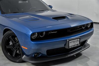 2023 Dodge Challenger R/T Scat Pack   - Photo 3 - Joliet, IL 60435