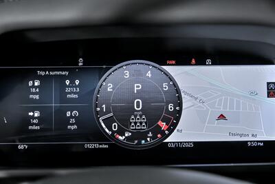 2024 Land Rover Defender 130 P400 X-Dynamic SE   - Photo 28 - Joliet, IL 60435