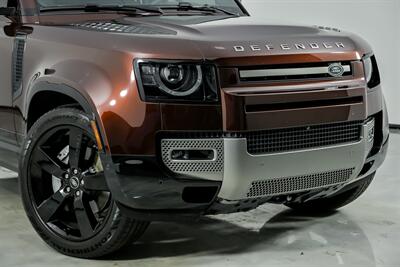 2024 Land Rover Defender 130 P400 X-Dynamic SE   - Photo 3 - Joliet, IL 60435