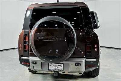 2024 Land Rover Defender 130 P400 X-Dynamic SE   - Photo 11 - Joliet, IL 60435