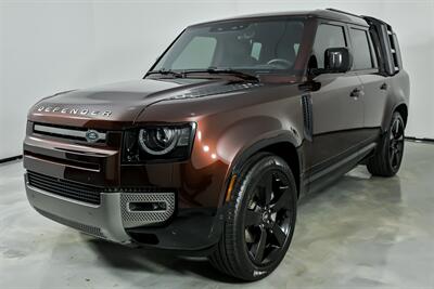 2024 Land Rover Defender 130 P400 X-Dynamic SE   - Photo 6 - Joliet, IL 60435