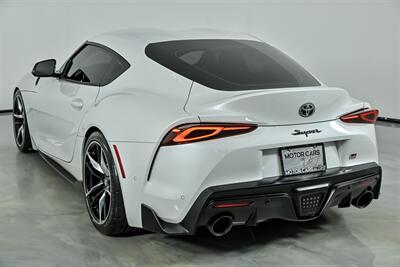 2022 Toyota GR Supra 3.0   - Photo 10 - Joliet, IL 60435