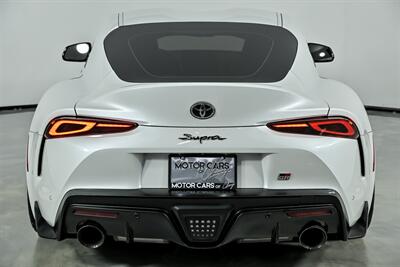 2022 Toyota GR Supra 3.0   - Photo 11 - Joliet, IL 60435