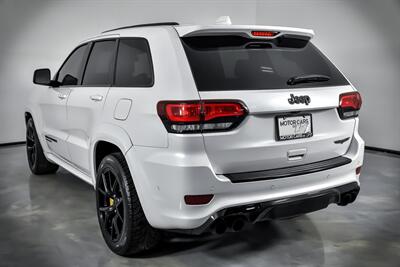 2018 Jeep Grand Cherokee Trackhawk   - Photo 10 - Joliet, IL 60435