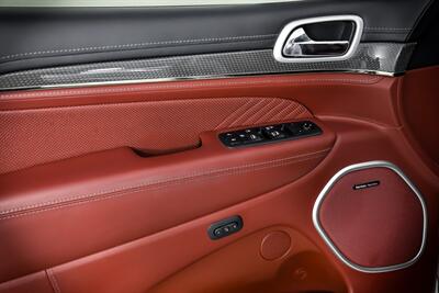 2018 Jeep Grand Cherokee Trackhawk   - Photo 18 - Joliet, IL 60435