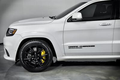 2018 Jeep Grand Cherokee Trackhawk   - Photo 7 - Joliet, IL 60435