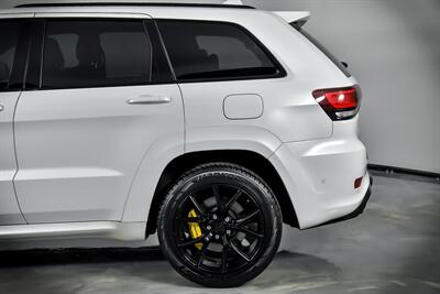 2018 Jeep Grand Cherokee Trackhawk   - Photo 9 - Joliet, IL 60435