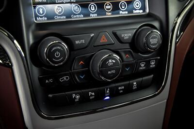 2018 Jeep Grand Cherokee Trackhawk   - Photo 39 - Joliet, IL 60435