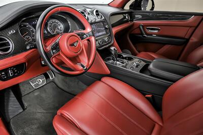 2019 Bentley Bentayga V8   - Photo 20 - Joliet, IL 60435