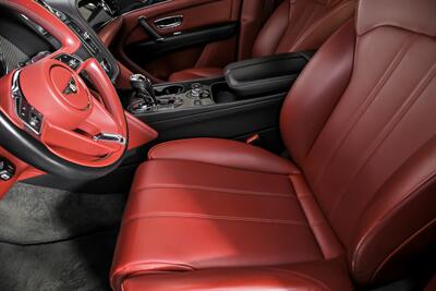 2019 Bentley Bentayga V8   - Photo 21 - Joliet, IL 60435