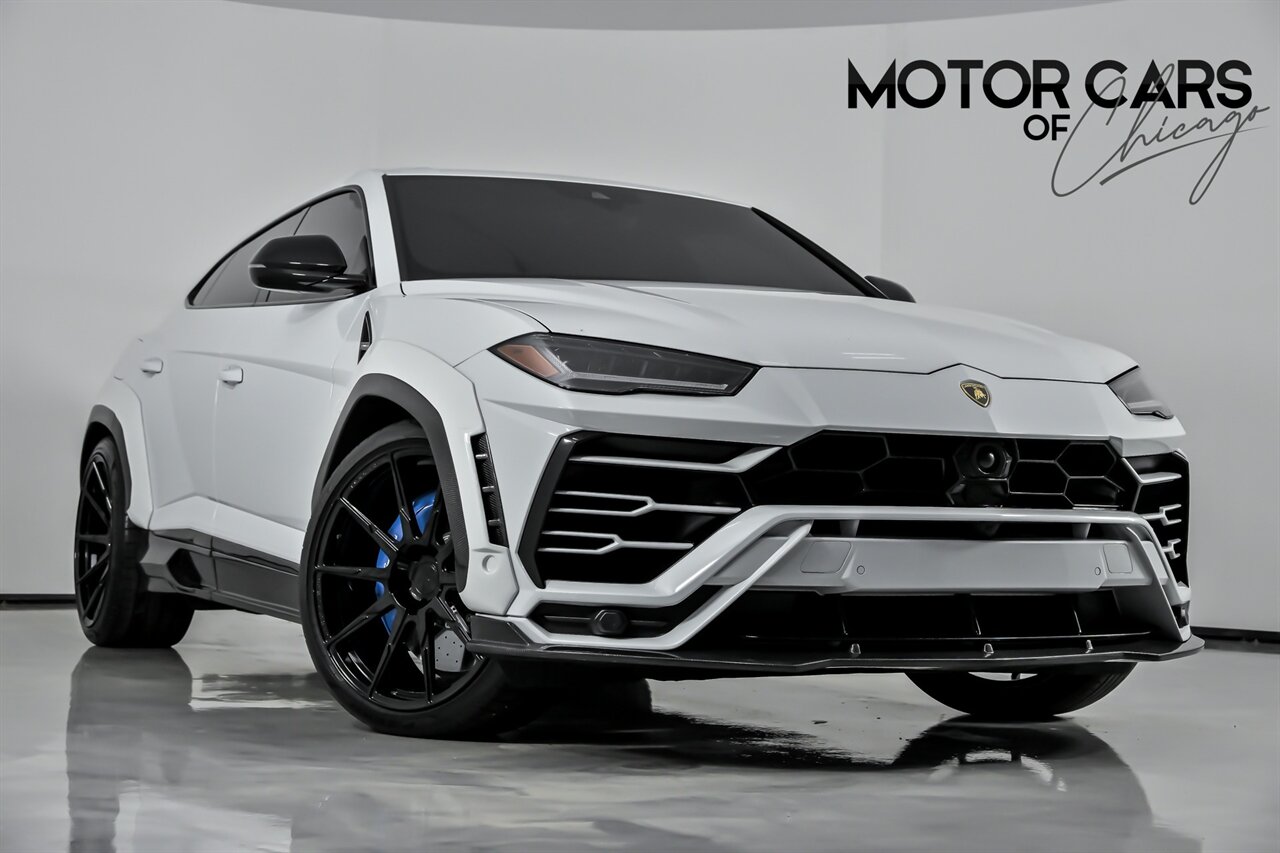 2021 Lamborghini Urus Base's photo