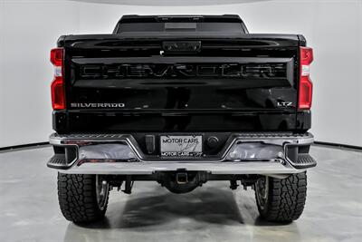 2022 Chevrolet Silverado 1500 LTZ   - Photo 12 - Joliet, IL 60435