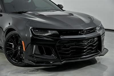 2023 Chevrolet Camaro ZL1   - Photo 3 - Joliet, IL 60435