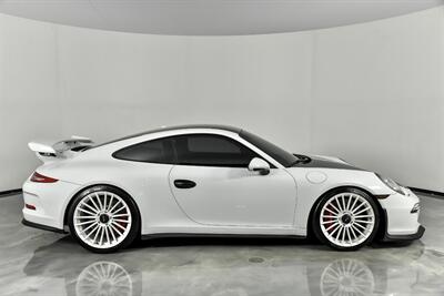 2015 Porsche 911 GT3-BRAND NEW ENGINE INSTALLED   - Photo 14 - Joliet, IL 60435