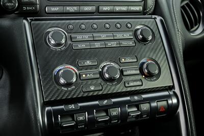 2015 Nissan GT-R Black Edition   - Photo 34 - Joliet, IL 60435