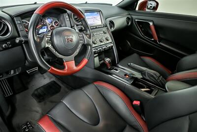 2015 Nissan GT-R Black Edition   - Photo 21 - Joliet, IL 60435