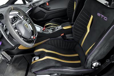 2022 Lamborghini Huracan STO-MASSIVE $458K MSRP   - Photo 28 - Joliet, IL 60435