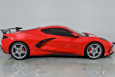 2022 Chevrolet Corvette Stingray 2LT   - Photo 14 - Joliet, IL 60435