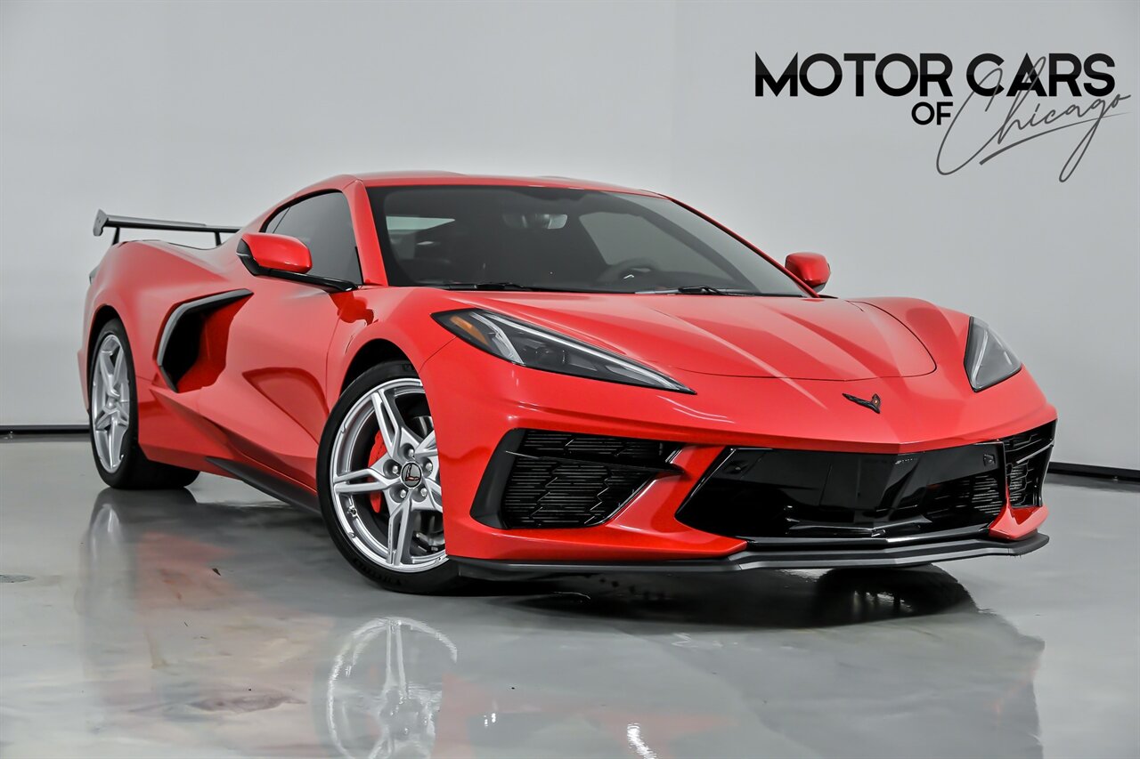 2022 Chevrolet Corvette Stingray 2LT - Photo 1 - Joliet, IL 60435